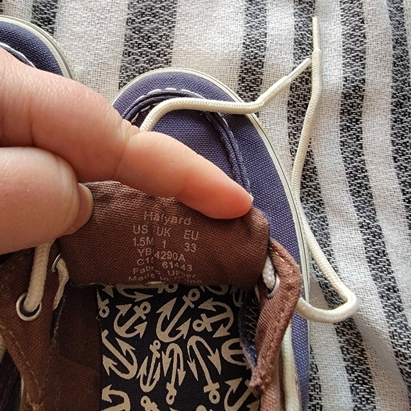 Youth Sperry top sider Halyard slip on shoe - Picture 7 of 8